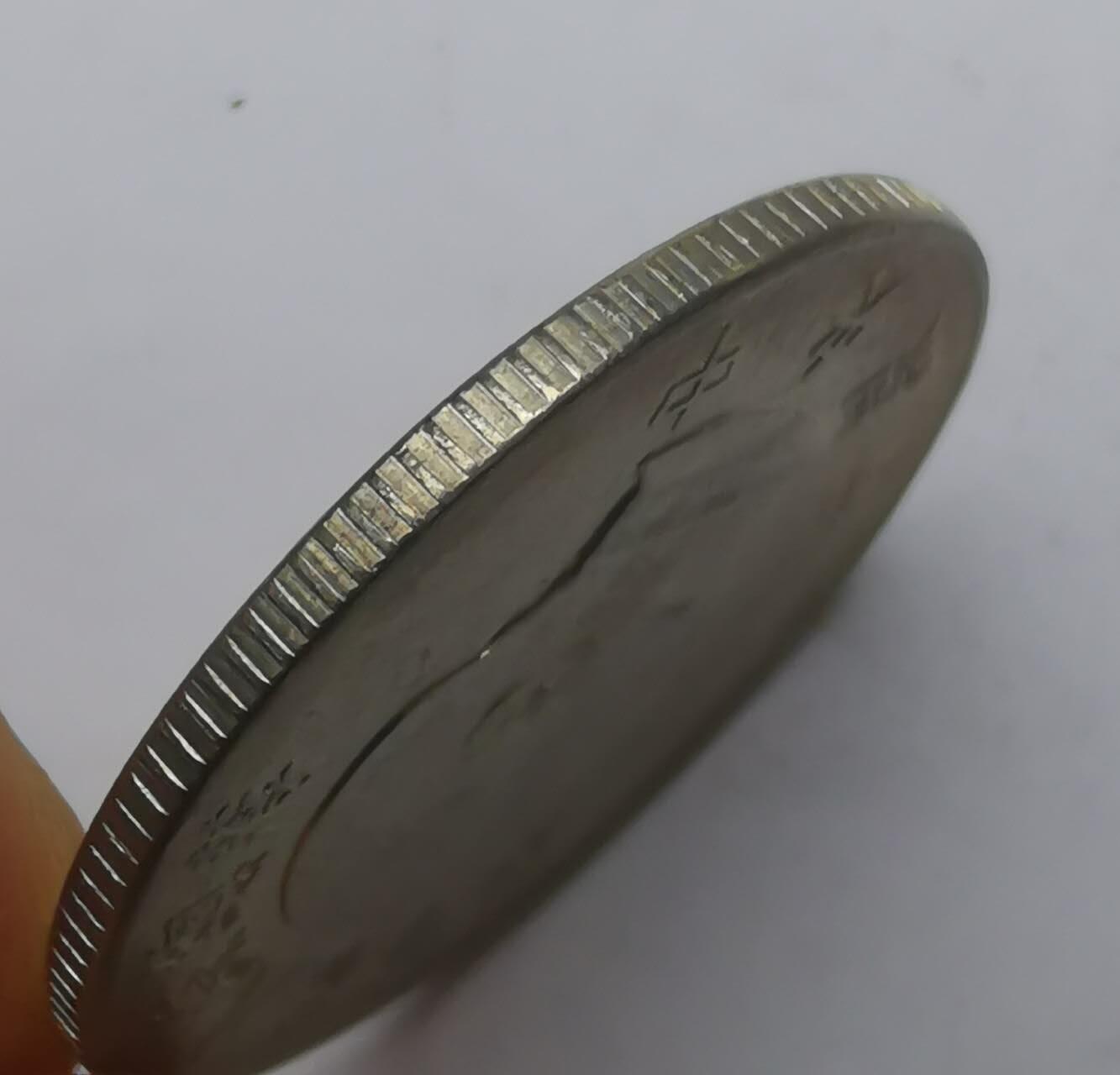 巨藏钱币限时古今中外散币场第一场10月22日20点30分结拍 1圆纪念币（1）