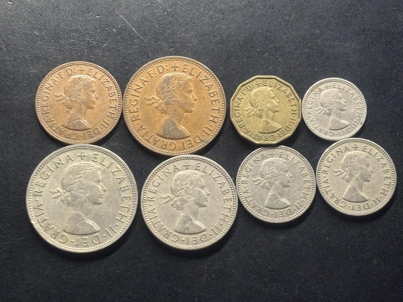 邮泉阁限时拍卖第三十二场 英国硬币专场（硬币在国外。请付邮费6元。）