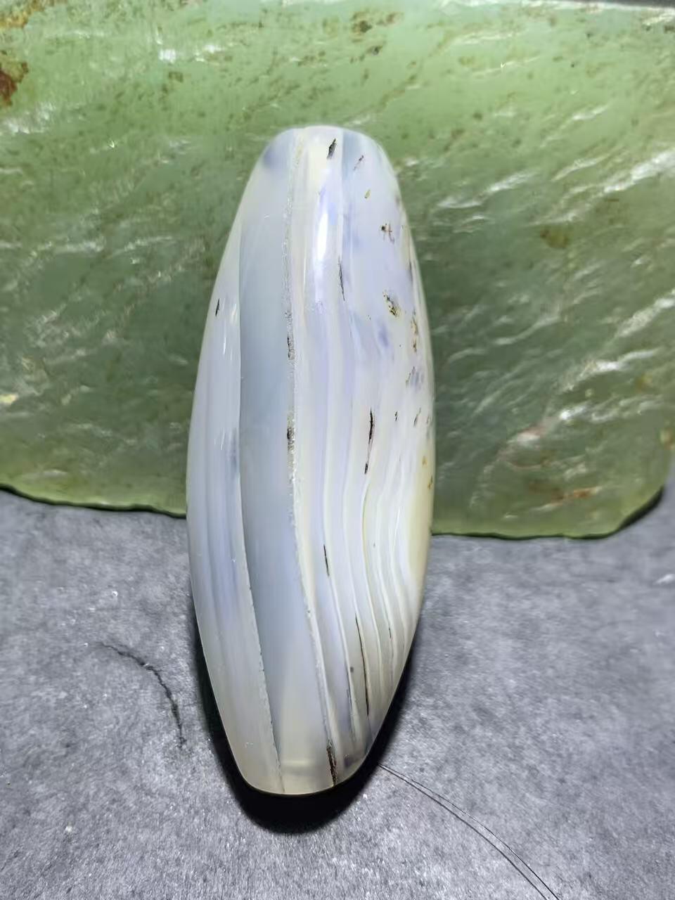 草花纹8字天眼千层纹海洋玉髓通货随形通货大桶珠一颗，