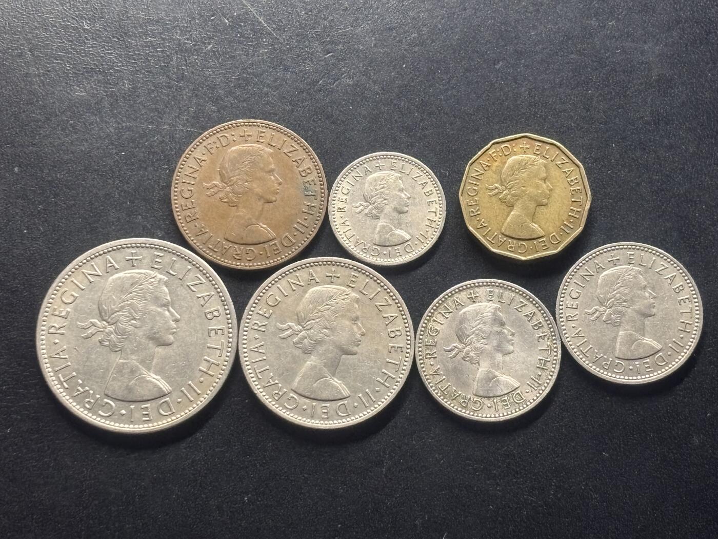 邮泉阁限时拍卖第三十二场 英国硬币专场（硬币在国外。请付邮费6元。）