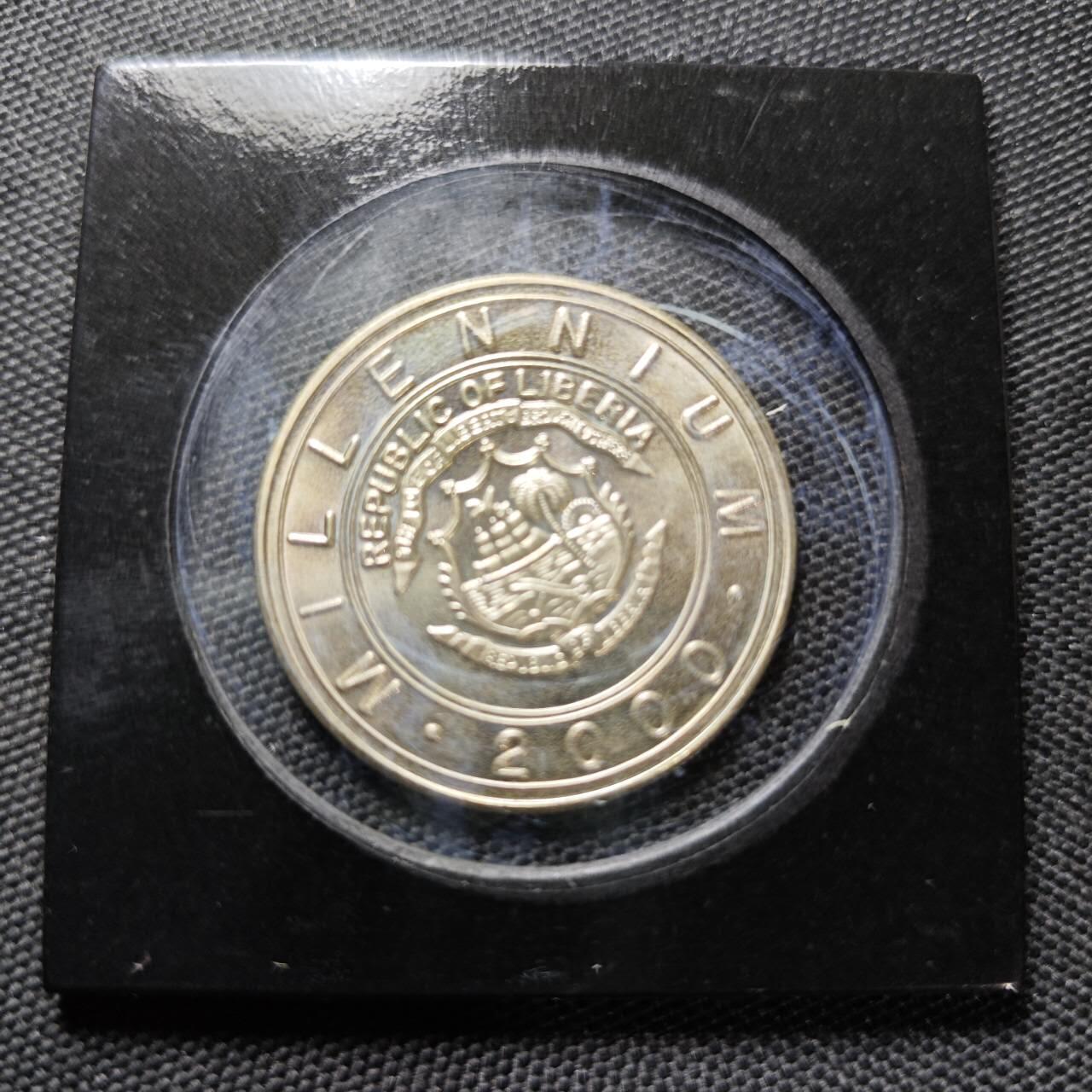 KK钱币收藏小铺  纪念币专场  2月预留时间 周末发货