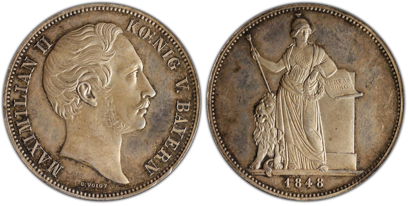 万国钱币拍卖第053期【万国秋季大拍下●周五周六两场连拍】 PCGS MS64 1848年德国巴伐利亚马克西米利安二世宪法纪念历史2泰勒 巴伐利亚历史系列名品之一 能到64级别的非常罕见 原味德国老藏式包浆勾勒出喷砂感极强的浮雕 女神与狮子的搭配力量感十足 在镜面底板的加持下给人以强烈的视觉享受 永不换藏的顶级品质 PC唯一冠军分
