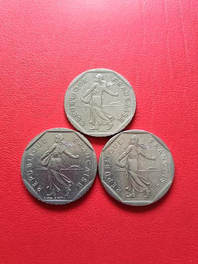 【云涧收藏】第七十三场 法国1980/81/82年2法朗3枚