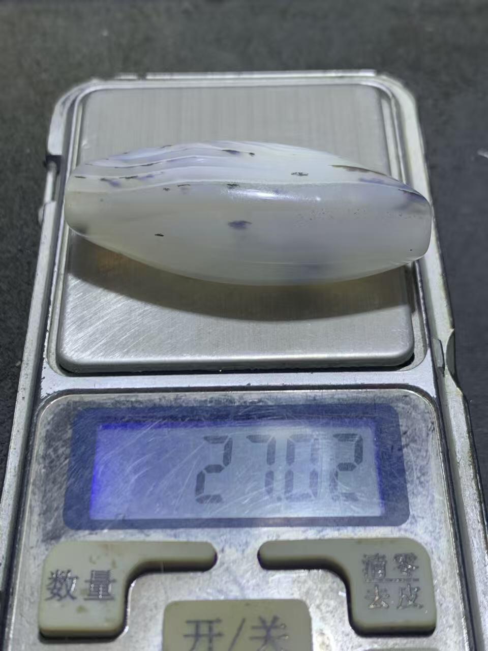 草花纹8字天眼千层纹海洋玉髓通货随形通货大桶珠一颗，