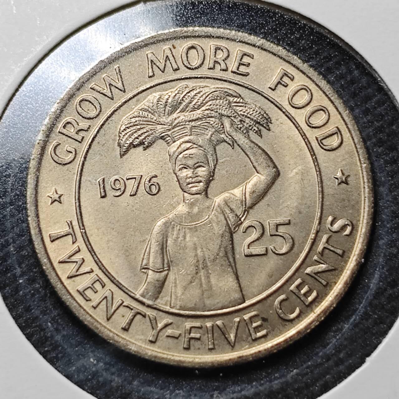 KK钱币收藏小铺  纪念币专场  2月预留时间 周末发货  1976利比里亚25分好品