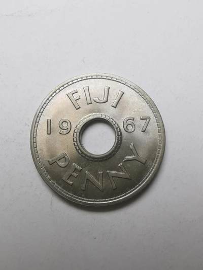 巨藏钱币限时古今中外散币场第一场10月22日20点30分结拍 - 英属斐济1967年1便士圆孔镍币原光品