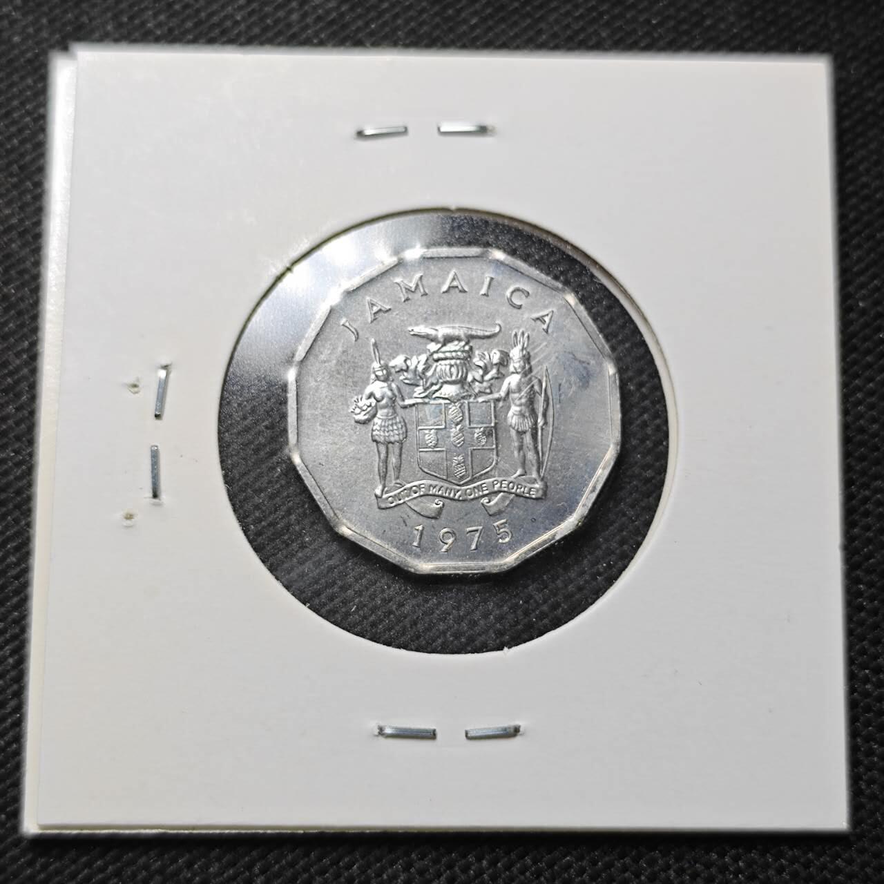 KK钱币收藏小铺  纪念币专场  2月预留时间 周末发货  1975牙买加1分纪念币