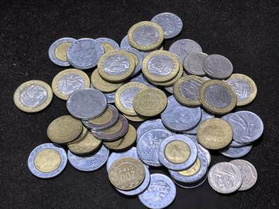 北京马甸外国币专卖第145期，外国币专场，陆续上拍，欢迎关注 意大利6枚/套10套