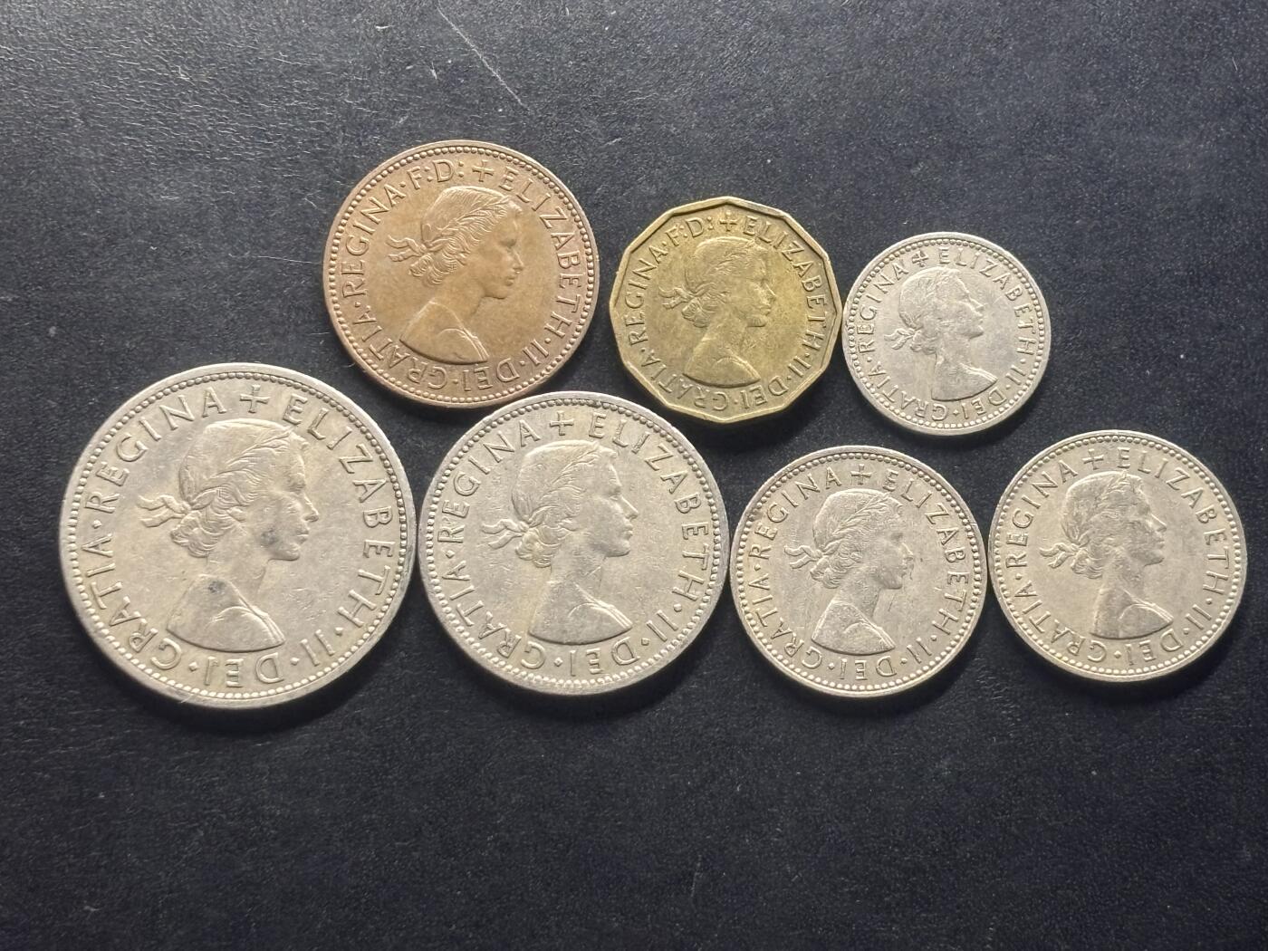 邮泉阁限时拍卖第三十二场 英国硬币专场（硬币在国外。请付邮费6元。）