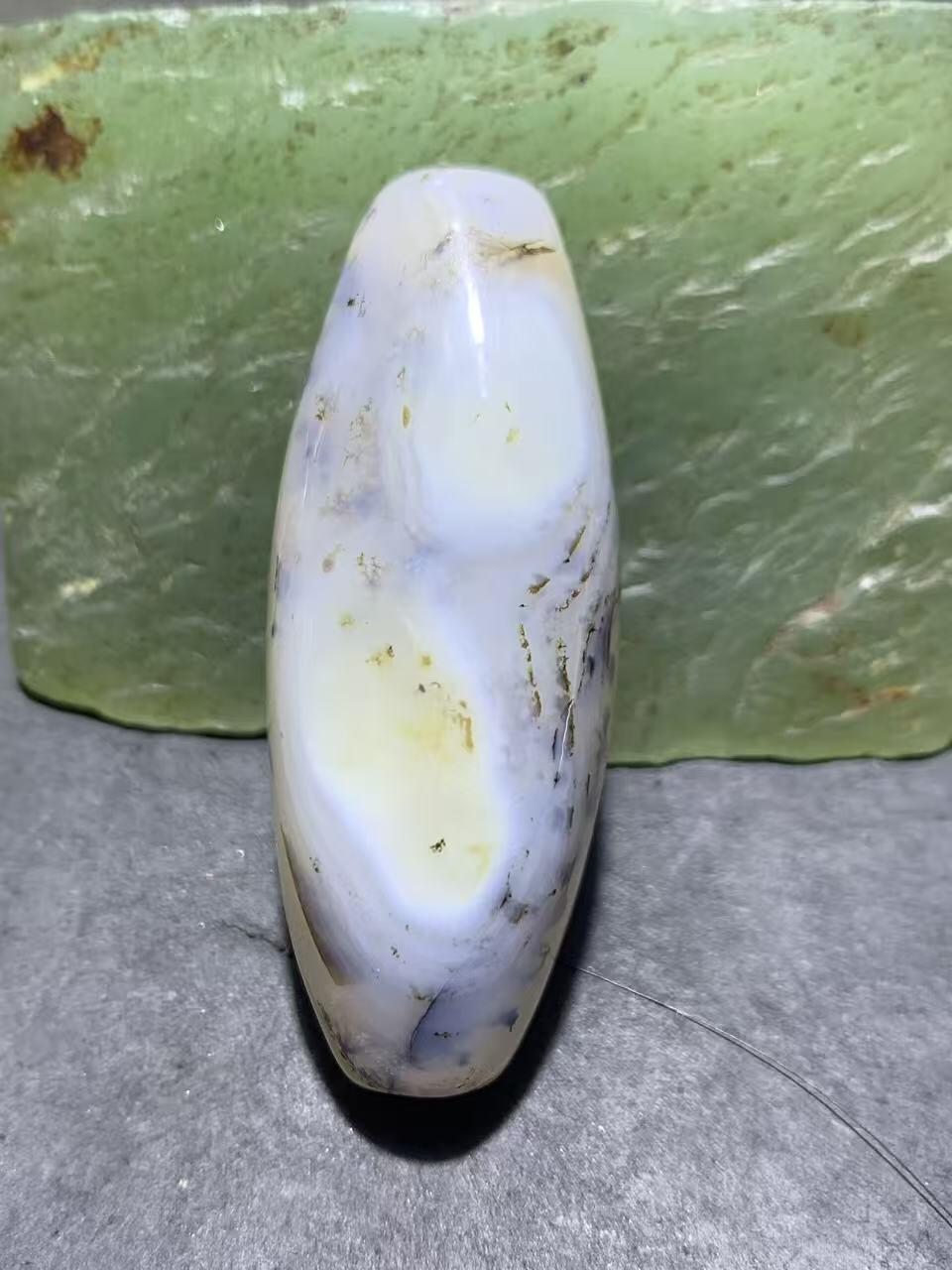 草花纹8字天眼千层纹海洋玉髓通货随形通货大桶珠一颗，
