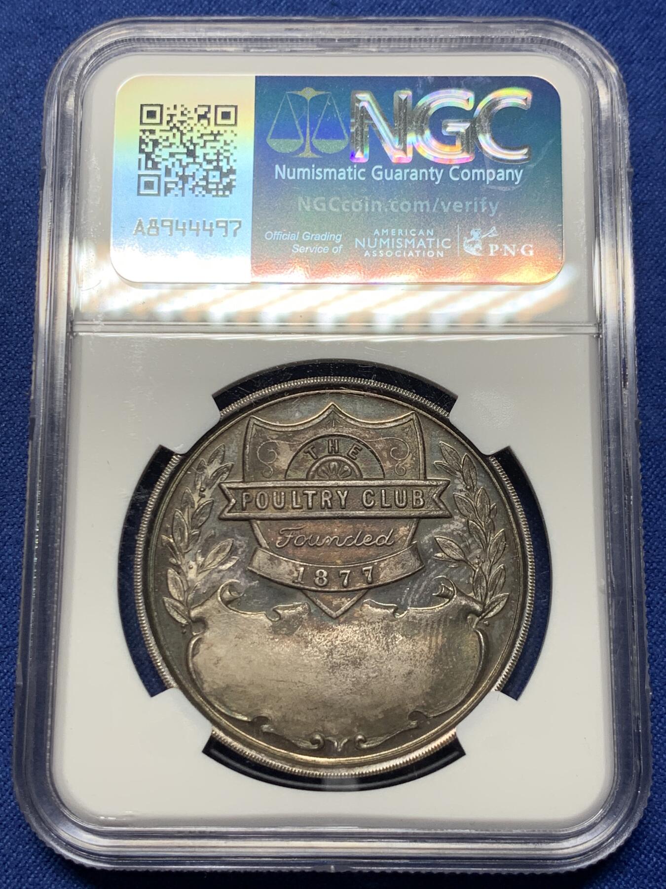 《竞宝斋》第431场 周日，周一，周二 3场连拍 （全场包邮） NGC MS64 英国家禽俱乐部银章，高浮雕五彩