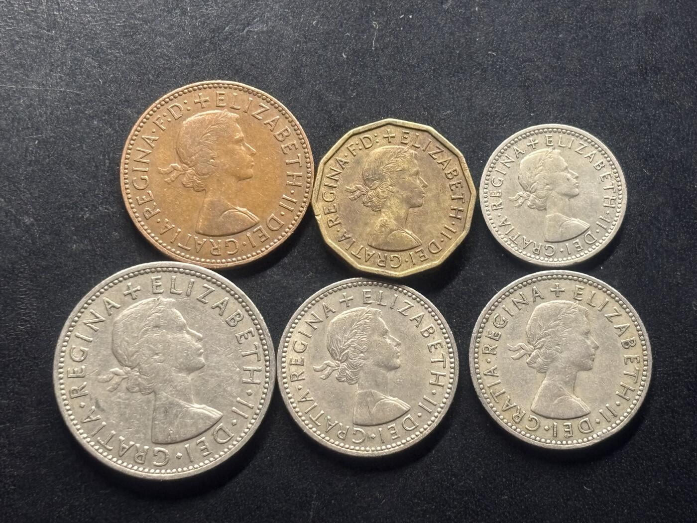 邮泉阁限时拍卖第三十二场 英国硬币专场（硬币在国外。请付邮费6元。）