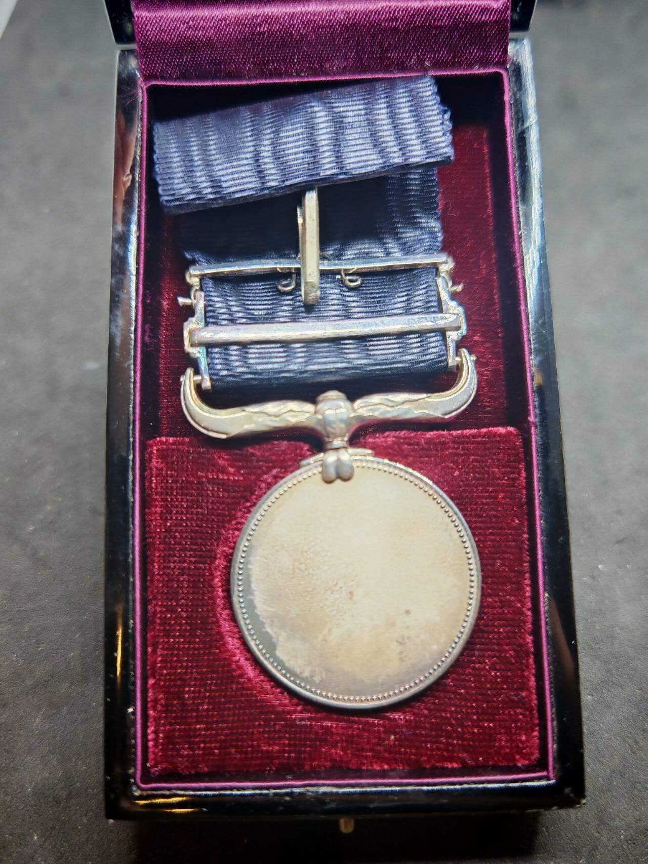 凯旋世界勋赏（第19期）（欢迎送拍）（对拍品有疑问请询问客服，不接受到手刀，出价默认拍品品相。请认真阅读拍卖规则！出价默认已认可！）（收到货请录制开箱视频，无视频概不处理问题。） 双条绀褒