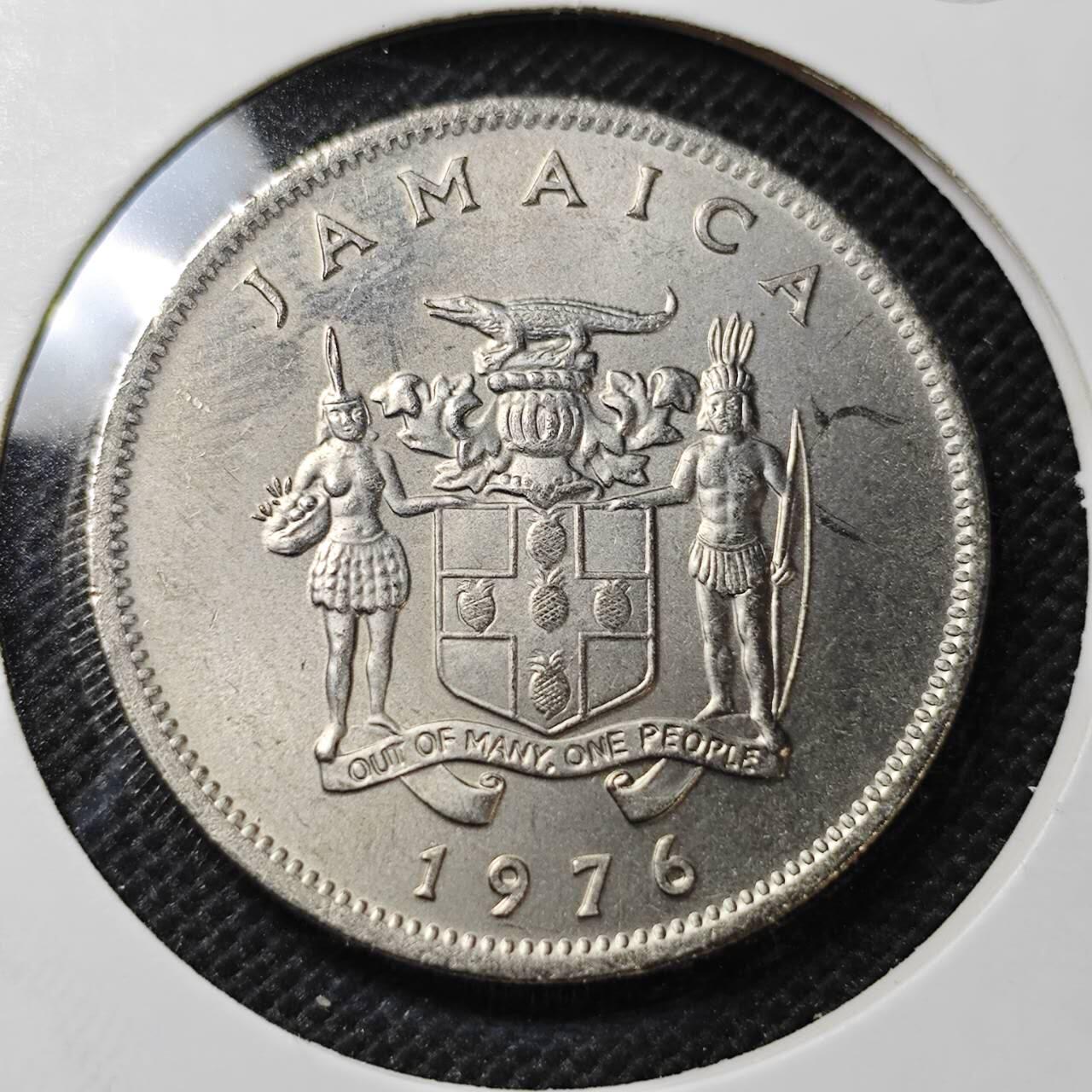 KK钱币收藏小铺  纪念币专场  2月预留时间 周末发货  1976牙买加20分纪念币 好品