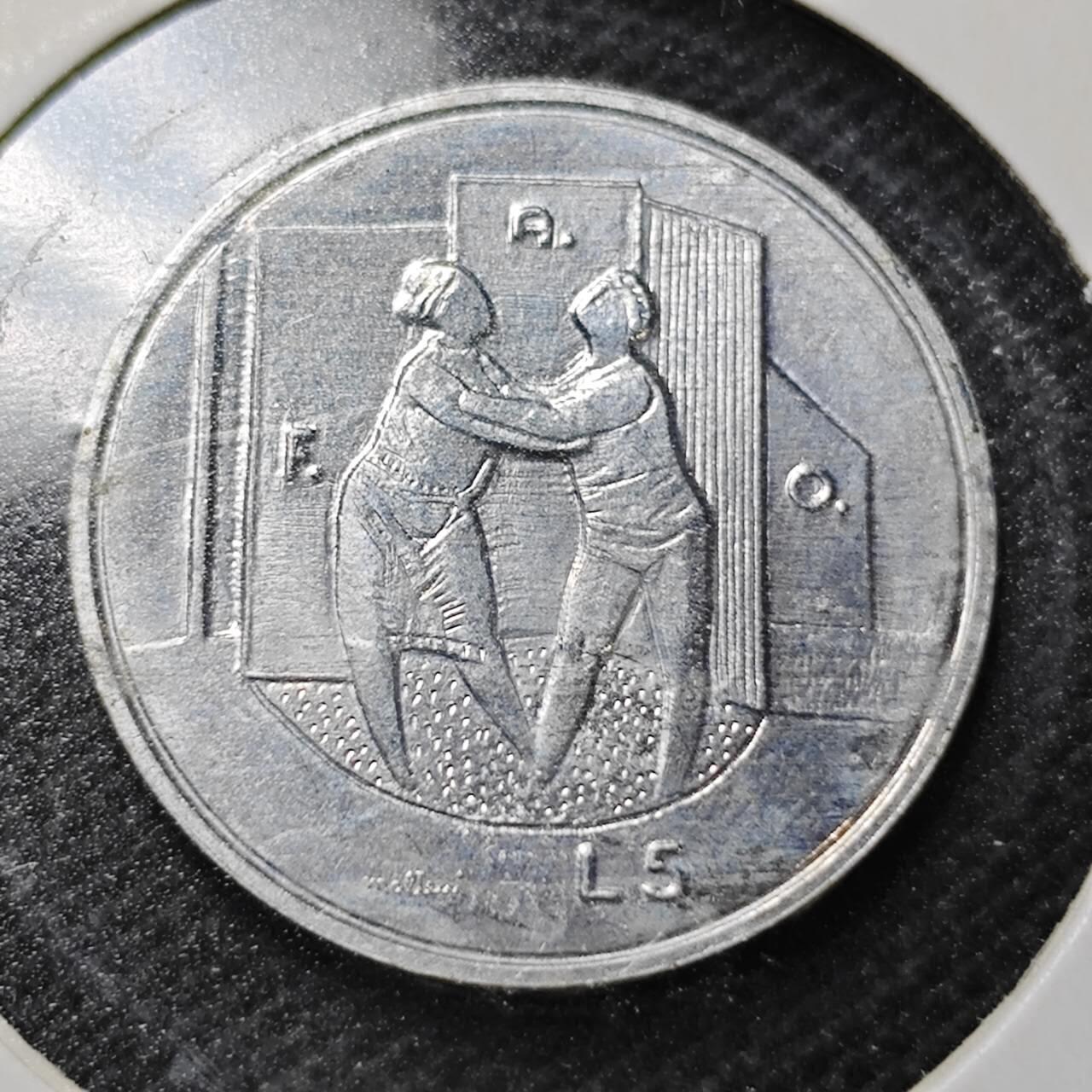 KK钱币收藏小铺  纪念币专场  2月预留时间 周末发货