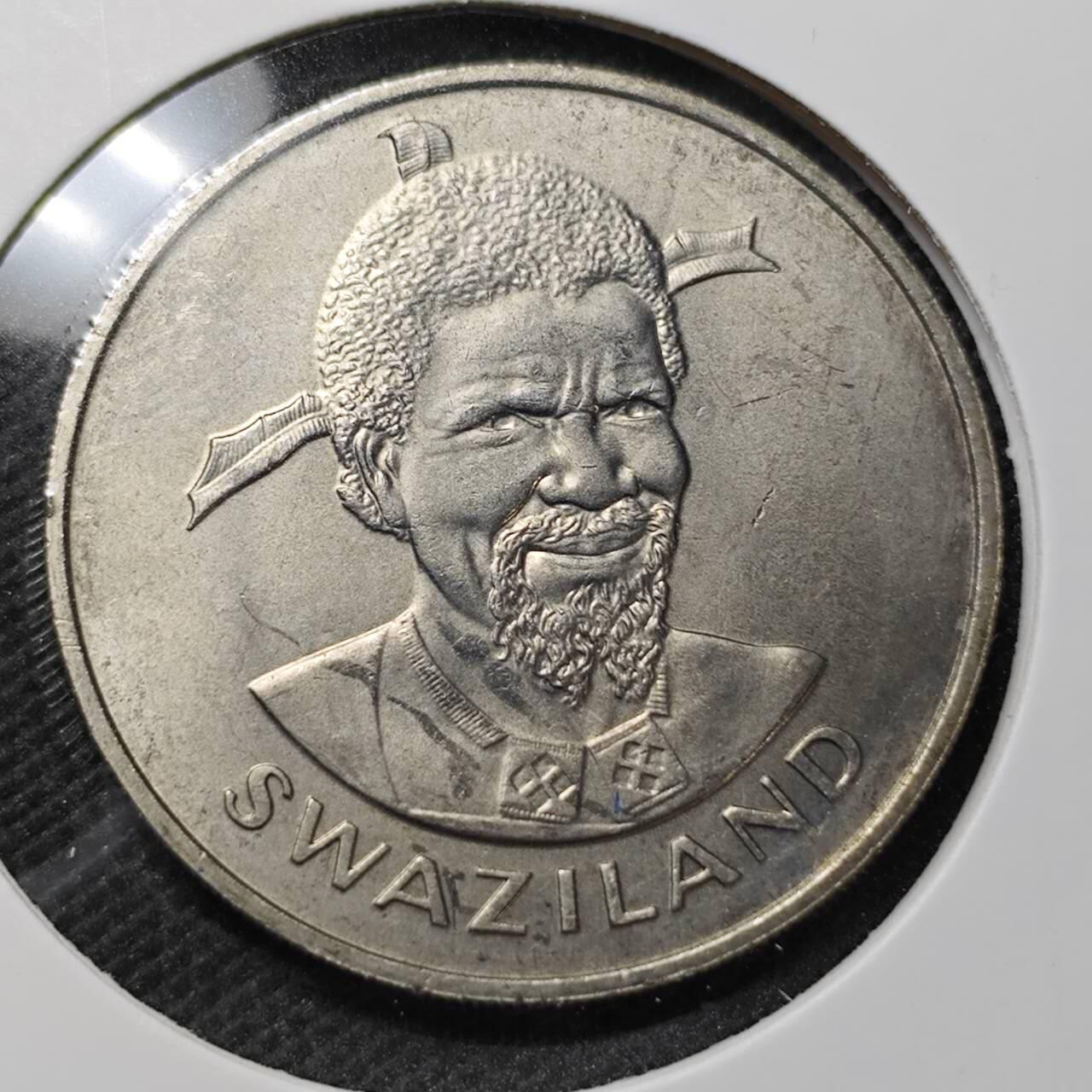 KK钱币收藏小铺  纪念币专场  2月预留时间 周末发货  1976斯威士兰1里兰纪念币 好品