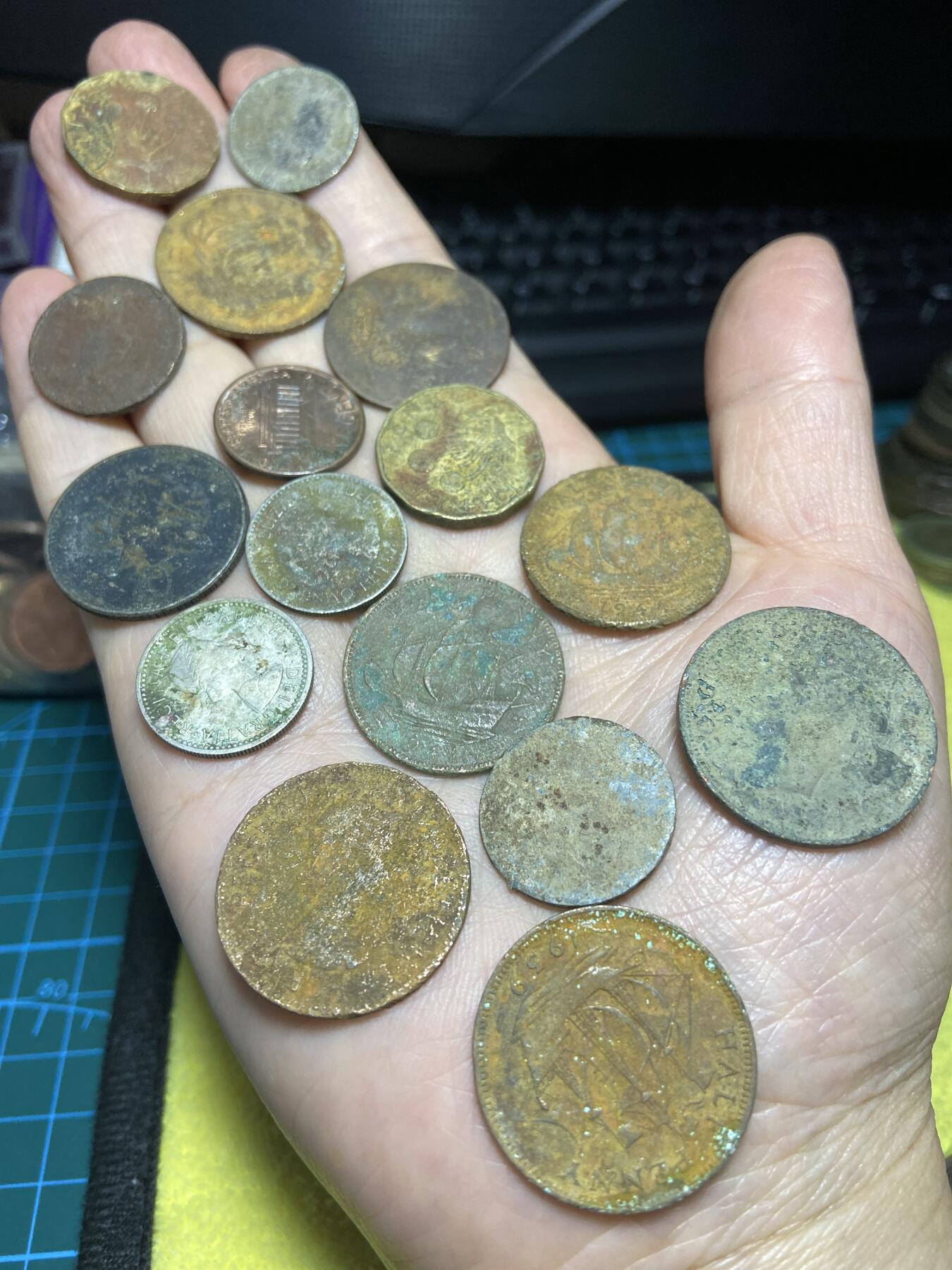 2025年第一百一十五场(总第一百四十一场）外国好品散币(免佣金) 差品铜币16枚