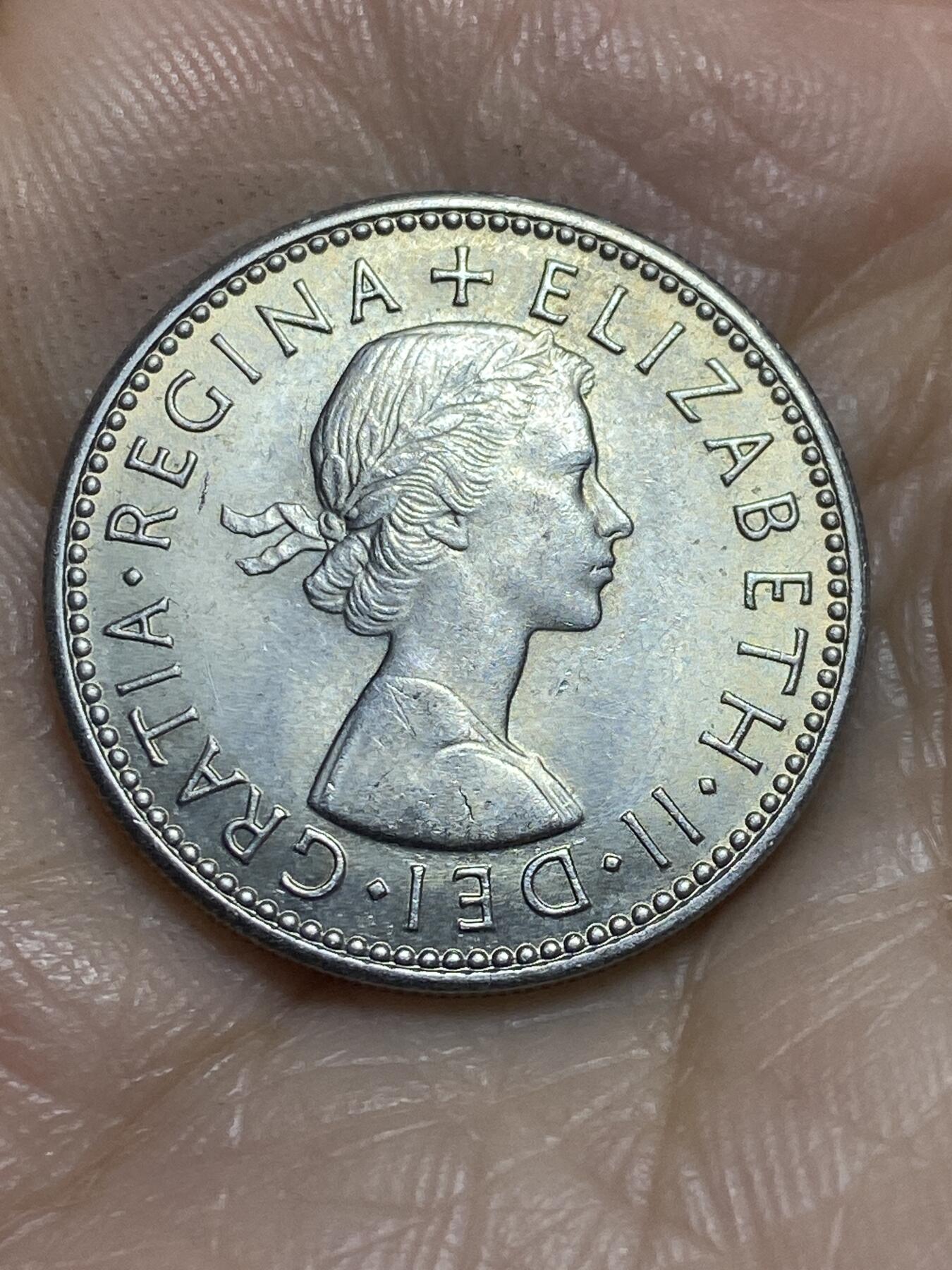 2025年第一百一十五场(总第一百四十一场）外国好品散币(免佣金) 英国🇬🇧1966年1先令(伊丽莎白二世青年桂冠，苏格兰盾徽版，第二版)