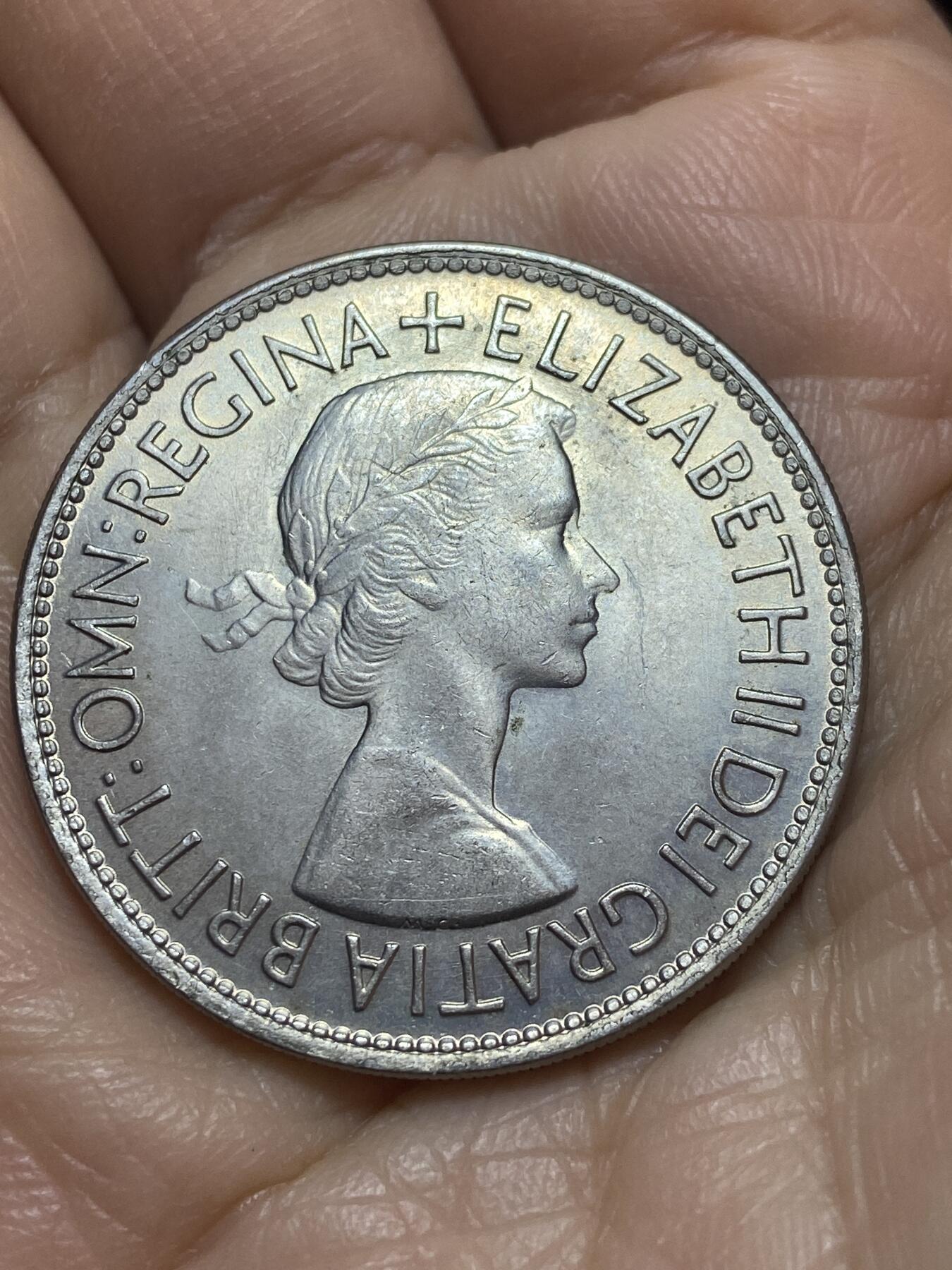 2025年第一百一十五场(总第一百四十一场）外国好品散币(免佣金) 英国🇬🇧1953年套币8枚(含5先令克朗型大币，伊丽莎白二世加冕年单年份套币)