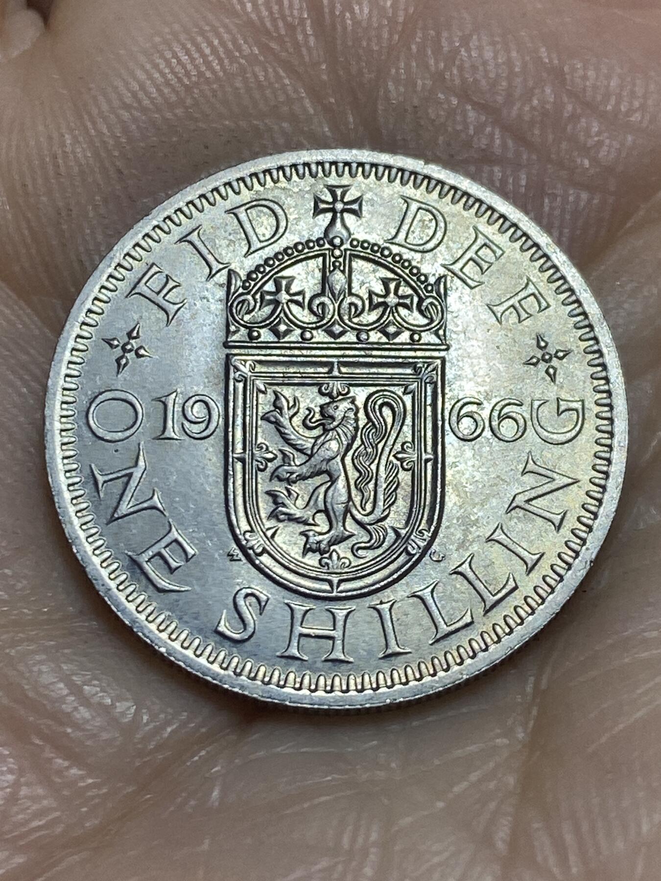2025年第一百一十五场(总第一百四十一场）外国好品散币(免佣金) 英国🇬🇧1966年1先令(伊丽莎白二世青年桂冠，苏格兰盾徽版，第二版)