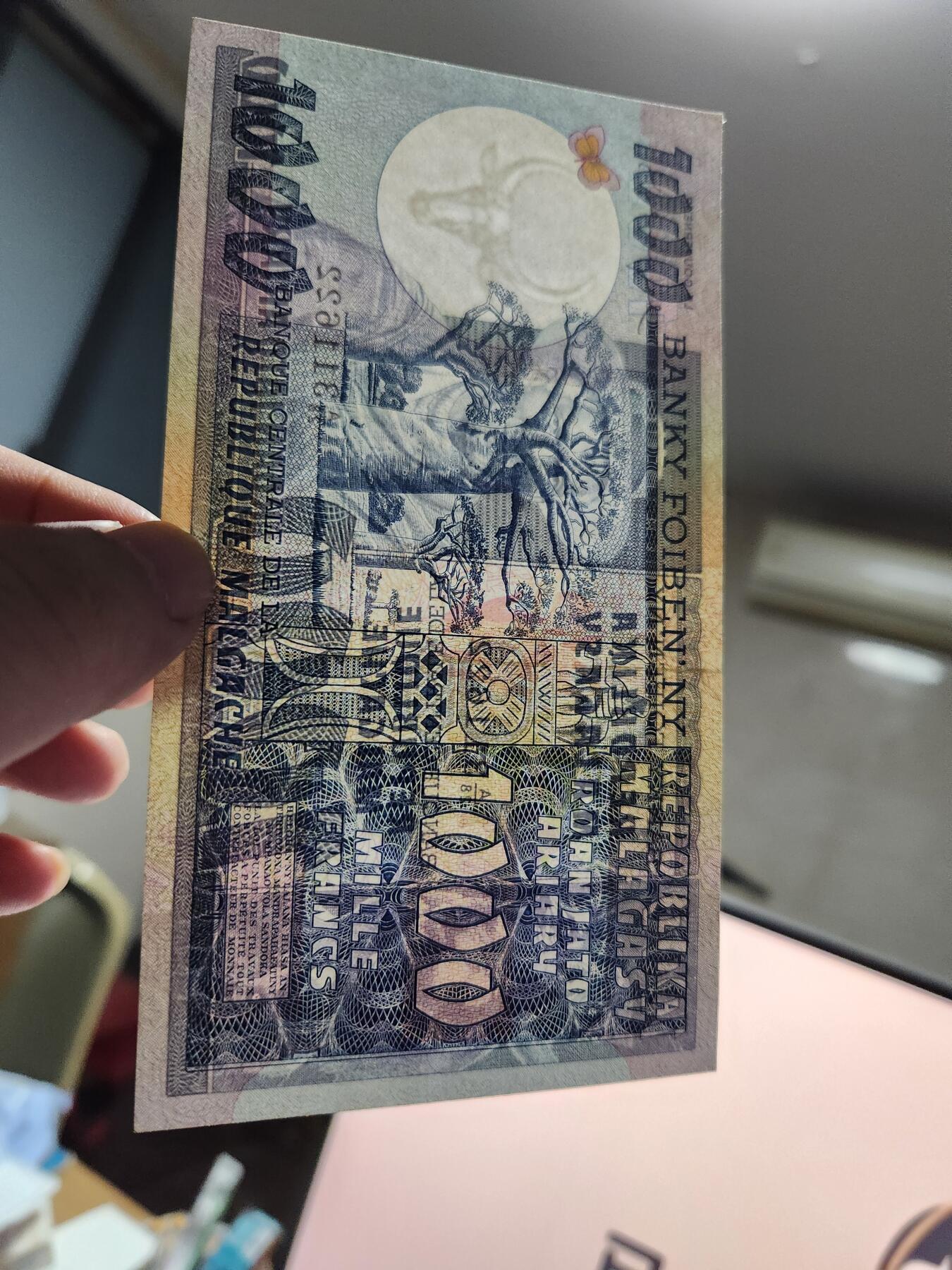 10月24号晚上8点 外国纸币自动截拍第45场