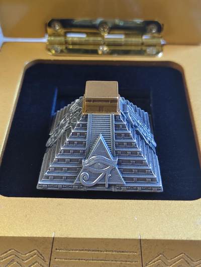 尼加拉瓜2022年3D库库尔坎金字塔形状5盎司银币.999银镀金，发行750枚