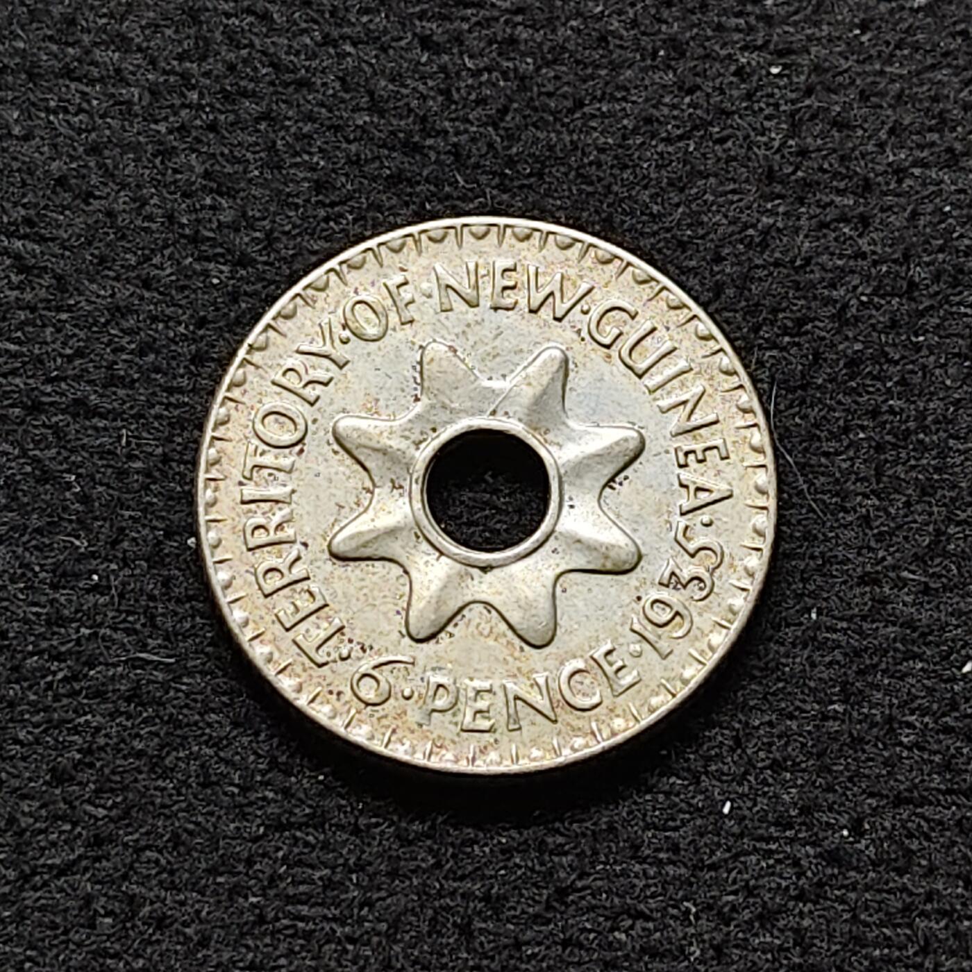 【全场包邮】纯粹捡漏拍470场（免费代拍第7场） 英属新几内亚1935年乔治五世6便士