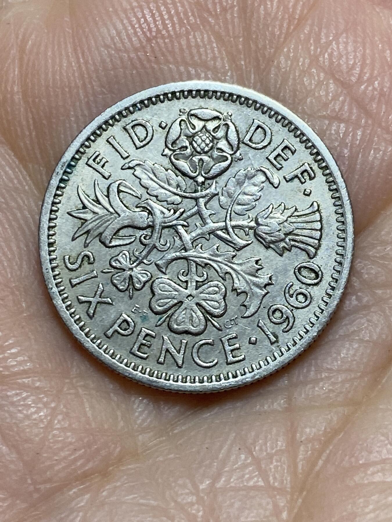2025年第一百一十五场(总第一百四十一场）外国好品散币(免佣金) 英国🇬🇧1960年6便士(伊丽莎白二世青年桂冠第二版)