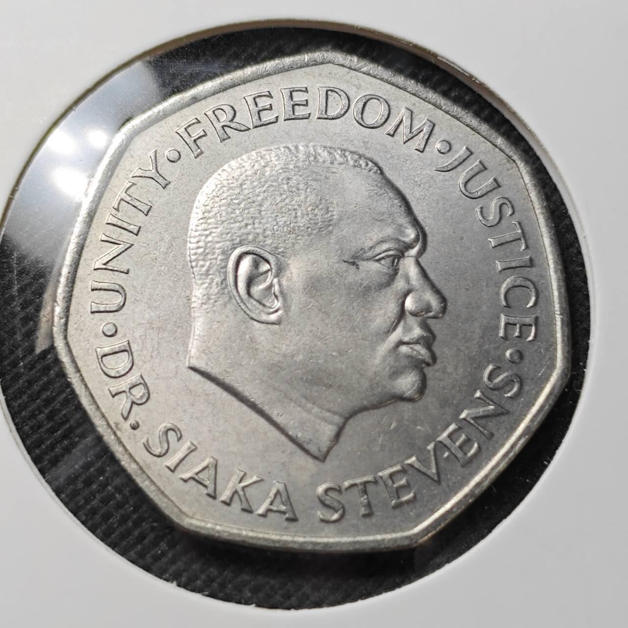 KK钱币收藏小铺  纪念币专场  2月预留时间 周末发货