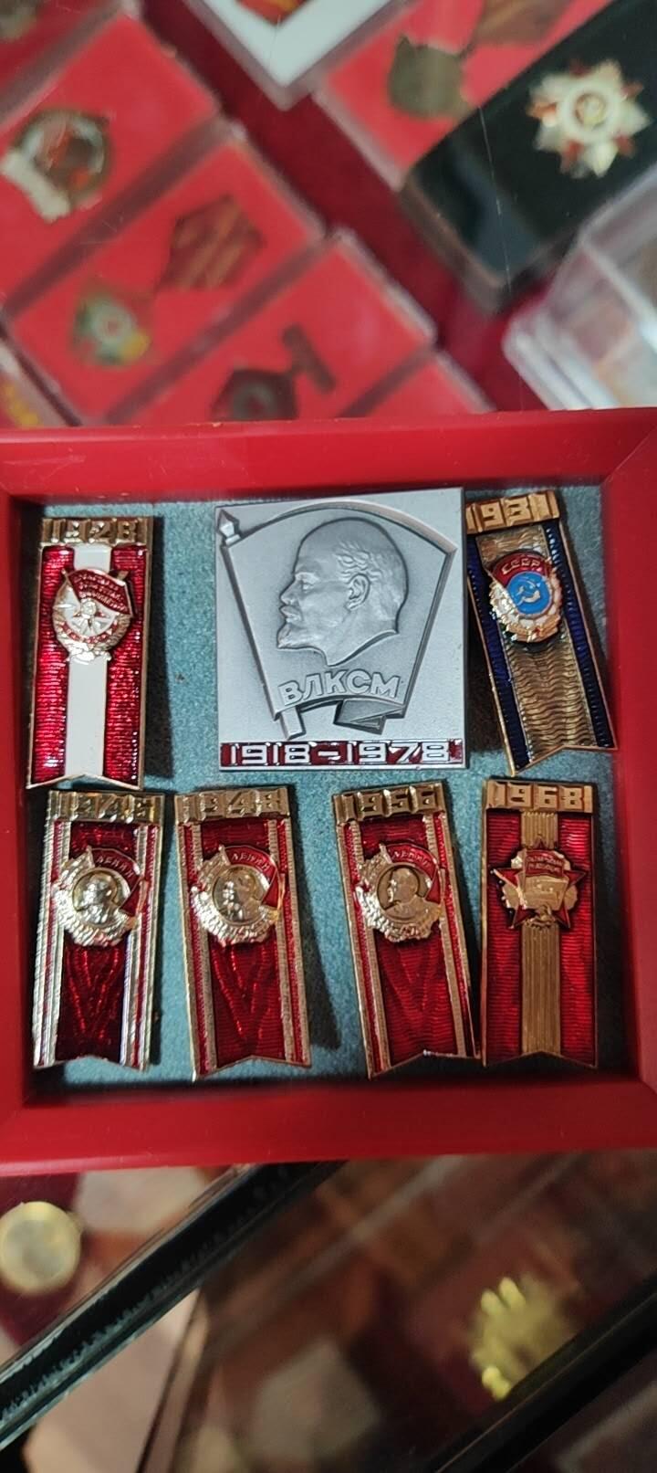 图南收藏 苏联共青团60周年纪念章