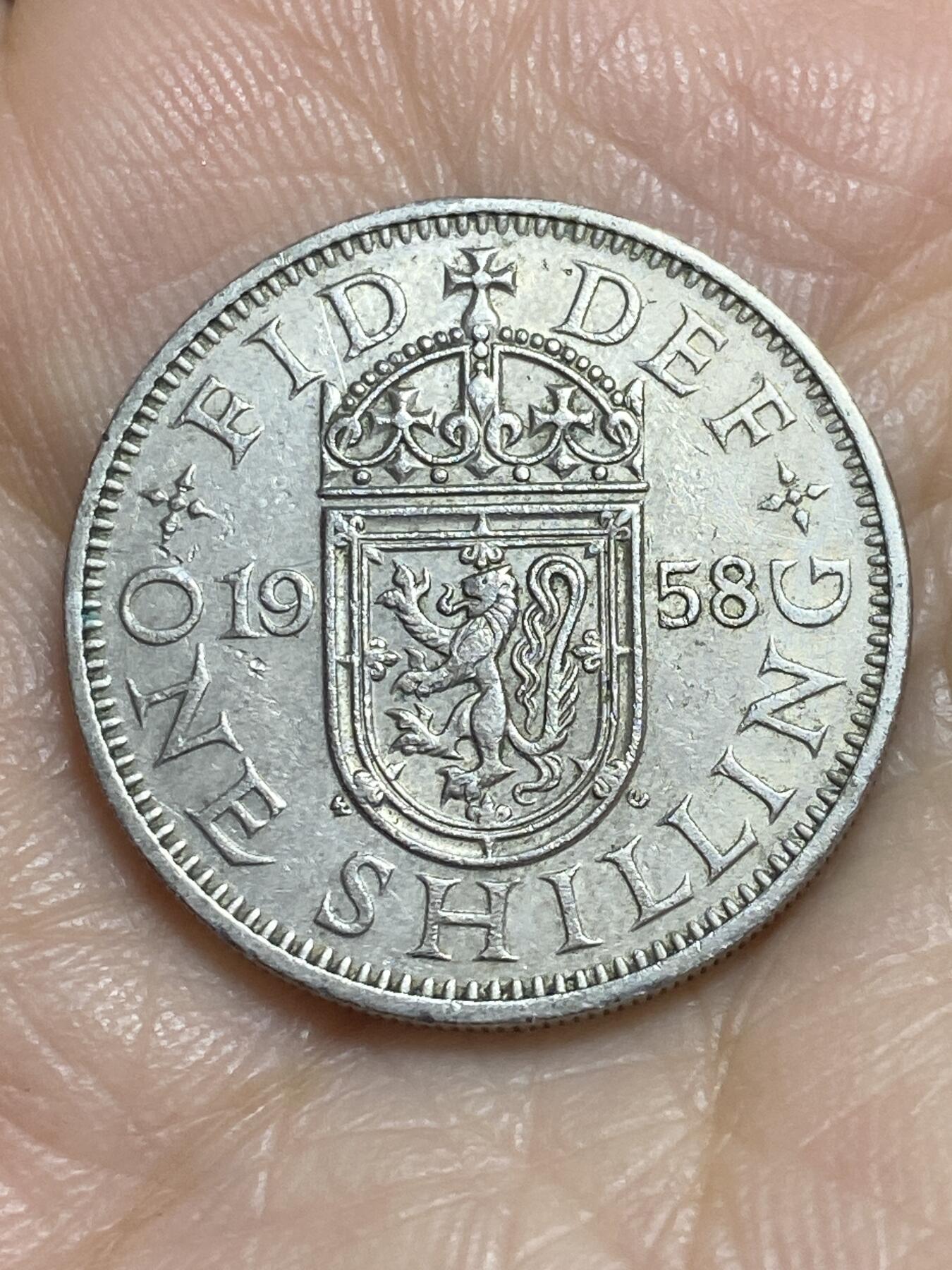 2025年第一百一十五场(总第一百四十一场）外国好品散币(免佣金) 英国🇬🇧1958年1先令(伊丽莎白二世青年桂冠，苏格兰盾徽版，第二版)