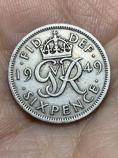 2025年第一百一十五场(总第一百四十一场）外国好品散币(免佣金) - 英国🇬🇧1949年6便士(乔治六世第三版，首发年)
