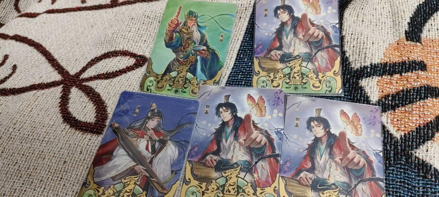 秋原瞳的小店第二十六期（持续收拍，日子飞快，转眼又是一年冬来到） 卡游三国周年特卡5张散配，有热门关羽周瑜