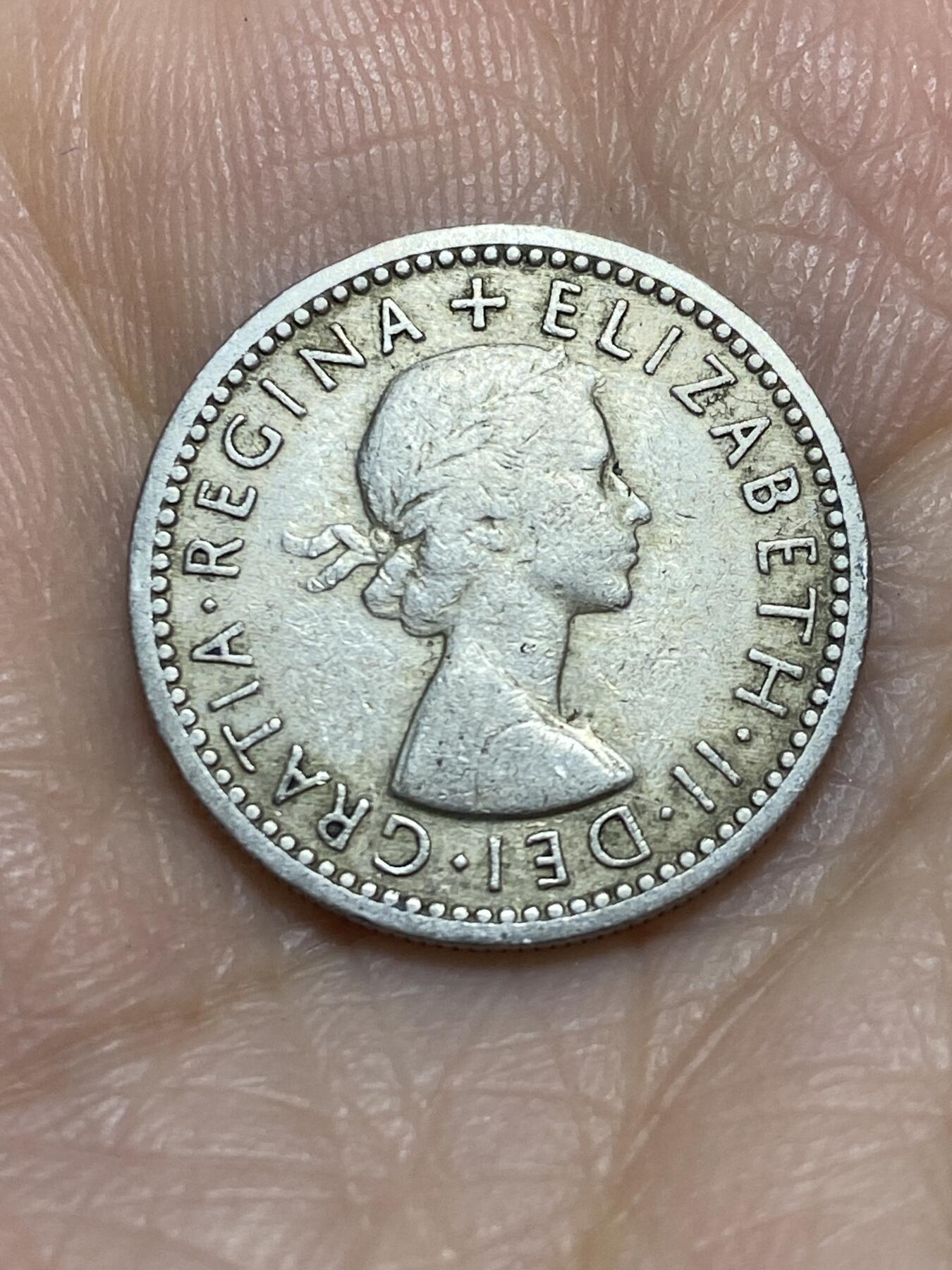 2025年第一百一十五场(总第一百四十一场）外国好品散币(免佣金) 英国🇬🇧1955年6便士(伊丽莎白二世青年桂冠，第二版)