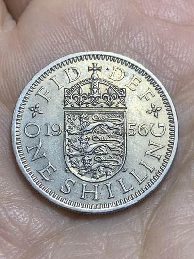 2025年第一百一十五场(总第一百四十一场）外国好品散币(免佣金) - 英国🇬🇧1956年1先令(伊丽莎白二世青年桂冠，英格兰盾徽版，第二版)