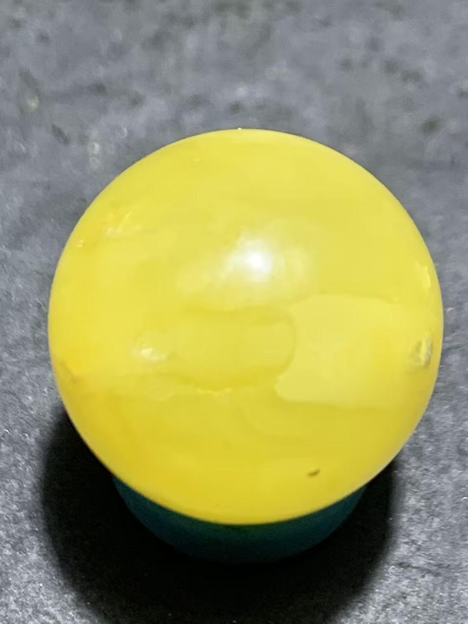 天然乌克兰原矿蜜蜡通货圆珠一颗
