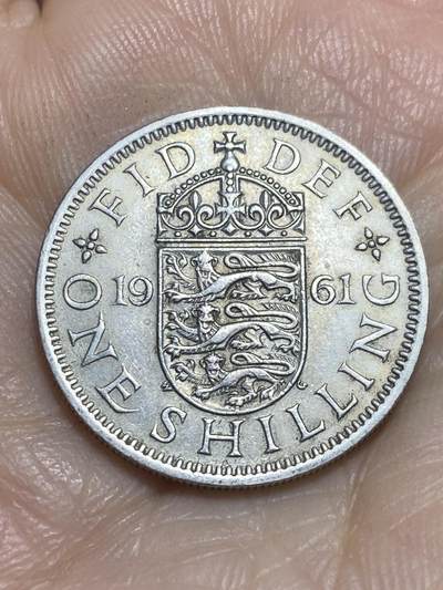 2025年第一百一十五场(总第一百四十一场）外国好品散币(免佣金) - 英国🇬🇧1961年1先令(伊丽莎白二世青年桂冠，英格兰盾徽版，第二版)