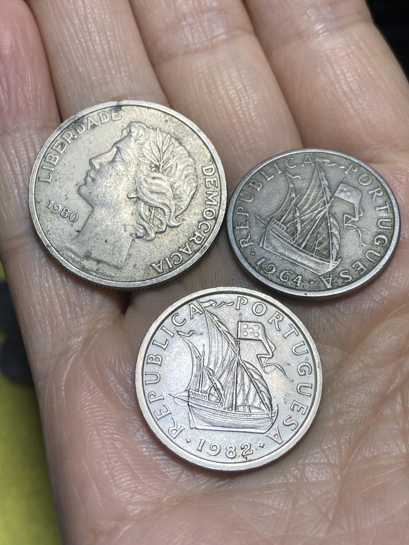 2025年第一百一十五场(总第一百四十一场）外国好品散币(免佣金)