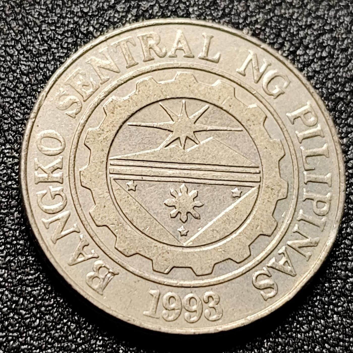 泉币菌-第112场-精品福利场 菲律宾1比索 国父何塞·黎刹 镀镍钢币 24mm