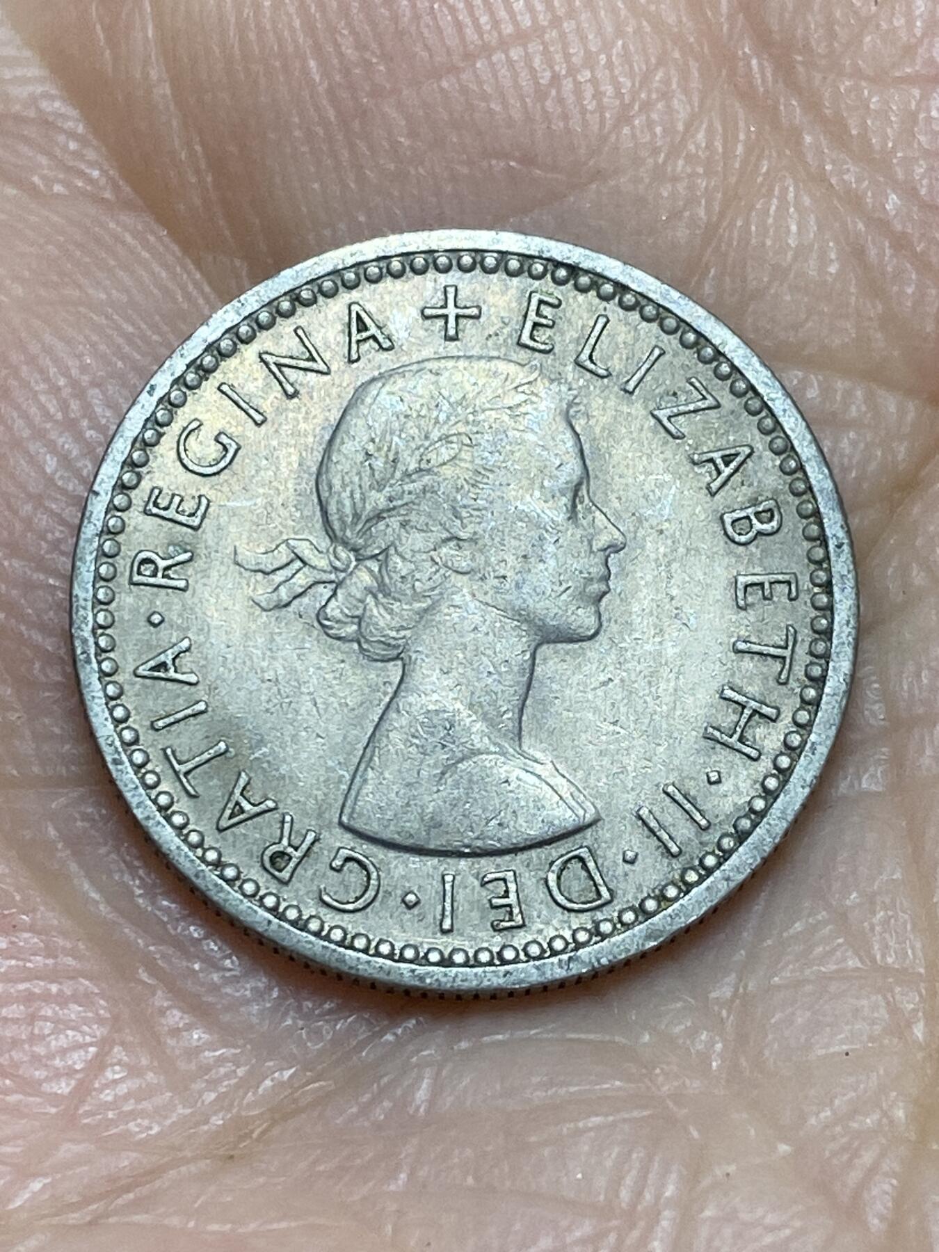 2025年第一百一十五场(总第一百四十一场）外国好品散币(免佣金) 英国🇬🇧1961年6便士(伊丽莎白二世青年桂冠第二版)