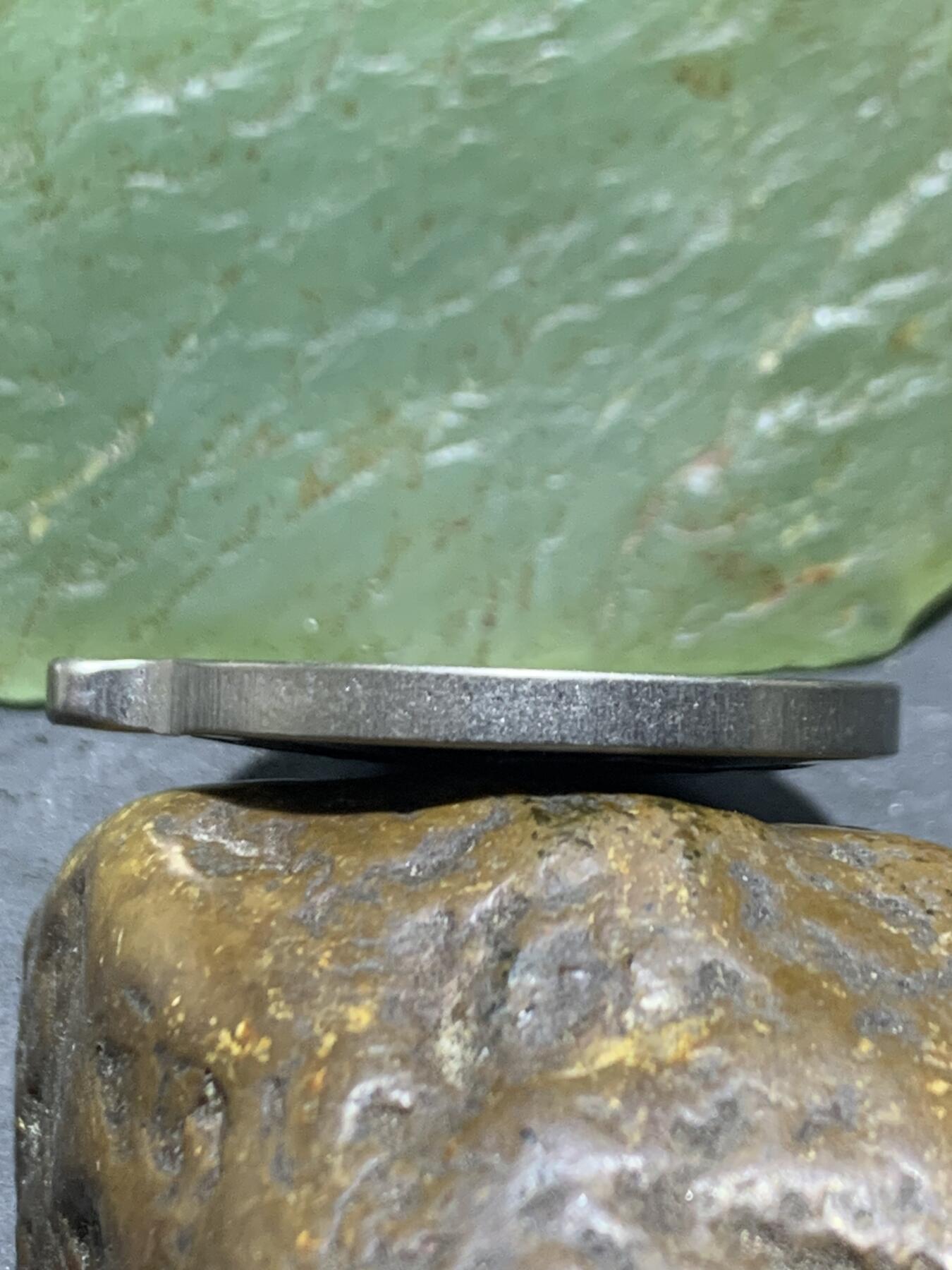 钛金属藏式九宫八卦牌一个