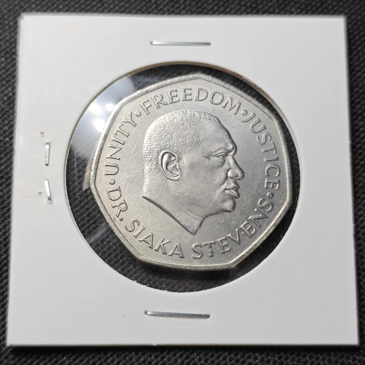 KK钱币收藏小铺  纪念币专场  2月预留时间 周末发货