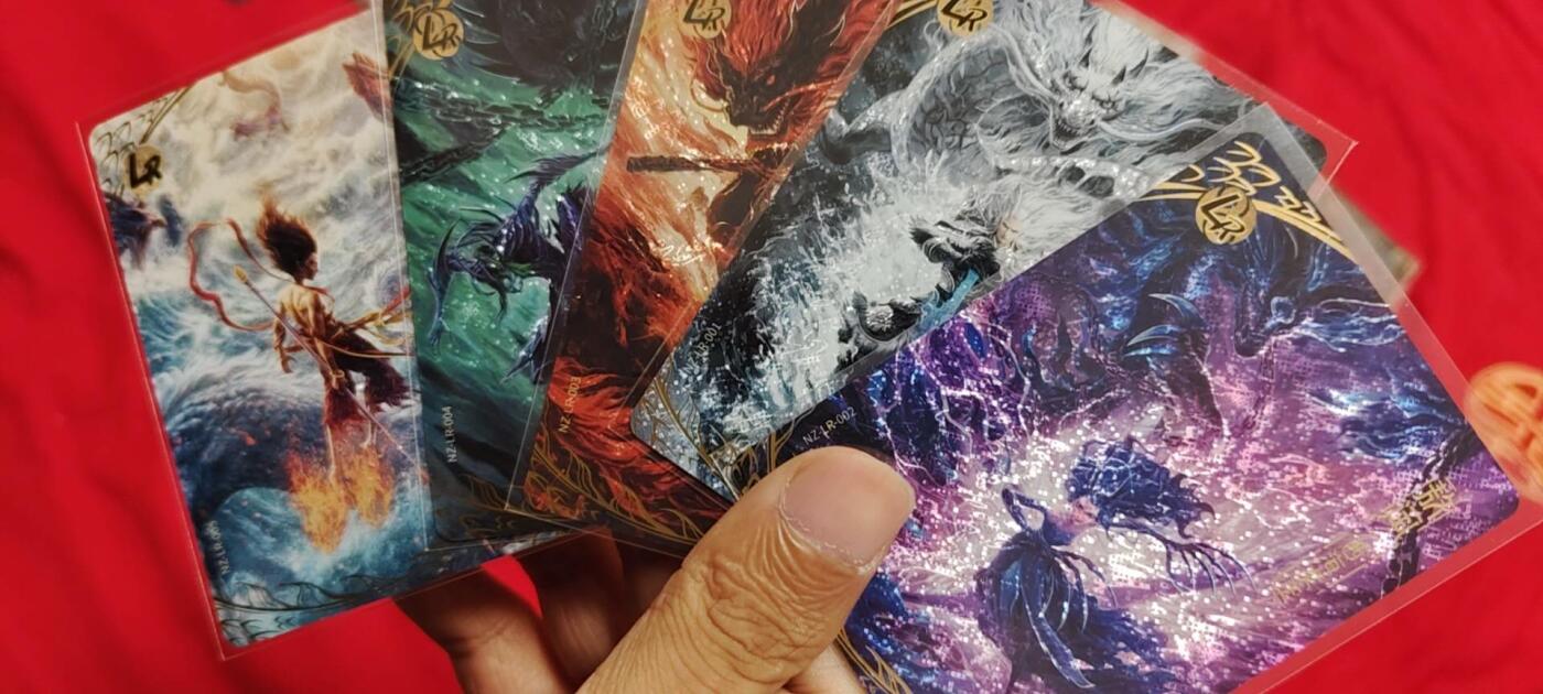 秋原瞳的小店第二十六期（持续收拍，日子飞快，转眼又是一年冬来到） 卡游哪吒lr经典一弹5连