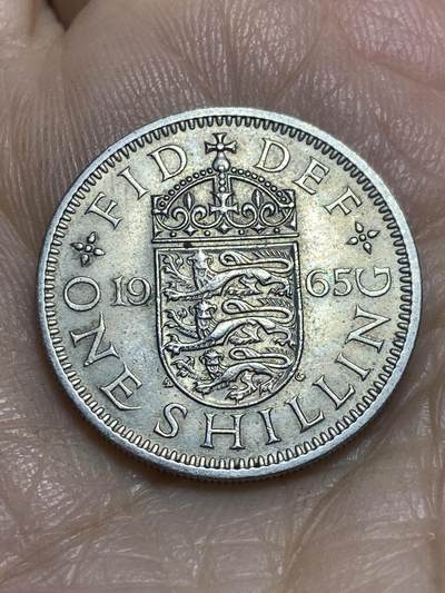 2025年第一百一十五场(总第一百四十一场）外国好品散币(免佣金) - 英国🇬🇧1965年1先令(伊丽莎白二世青年桂冠，英格兰盾徽版，第二版)