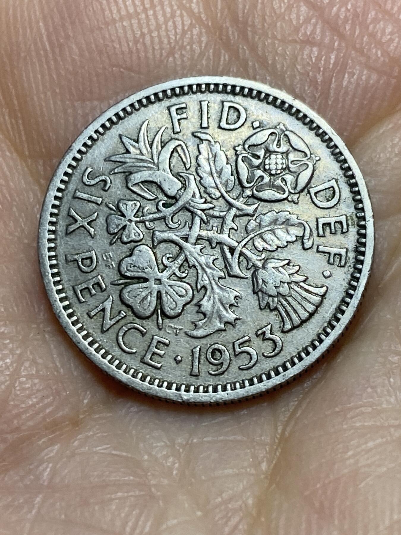 2025年第一百一十五场(总第一百四十一场）外国好品散币(免佣金) 英国🇬🇧1953单年份6便士(伊丽莎白二世加冕年，第一版)