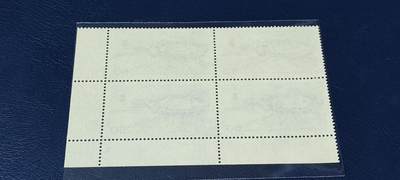 德国邮票专场，都是四方联 德国邮票四方联，1974年发行， 柏林特格尔机场建成开放。品相如图