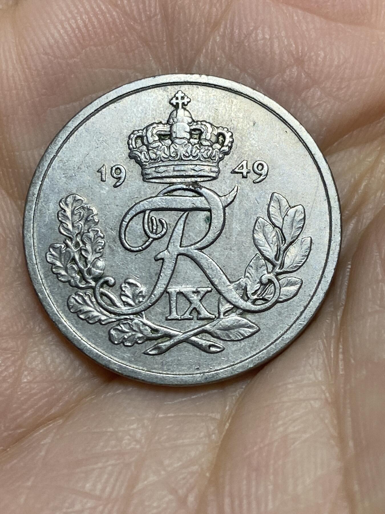 2025年第一百一十六场(总第一百四十二场）外国好品散币(免佣金) 丹麦🇩🇰1949年25欧尔(弗雷德里克九世第一版，N; S版)