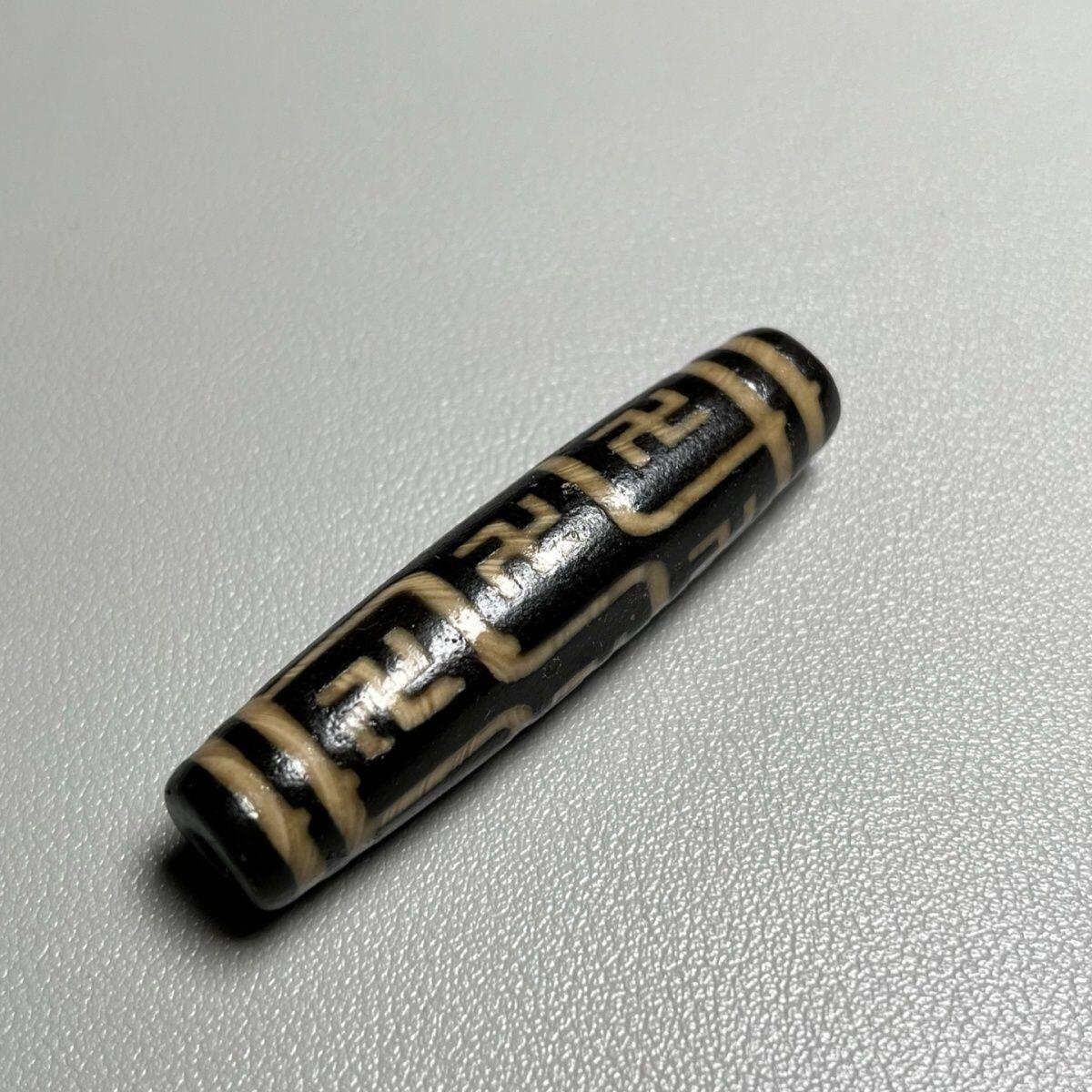 听雨轩（6） 万字眼天珠 14*58mm