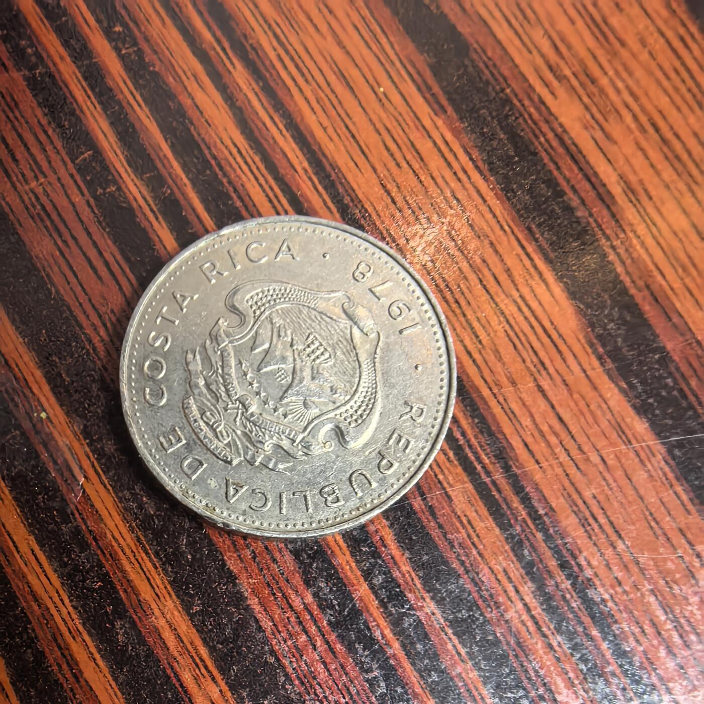 泡泡币外币第十一场可代拍15038385335微信 1978年哥斯达黎加50分。