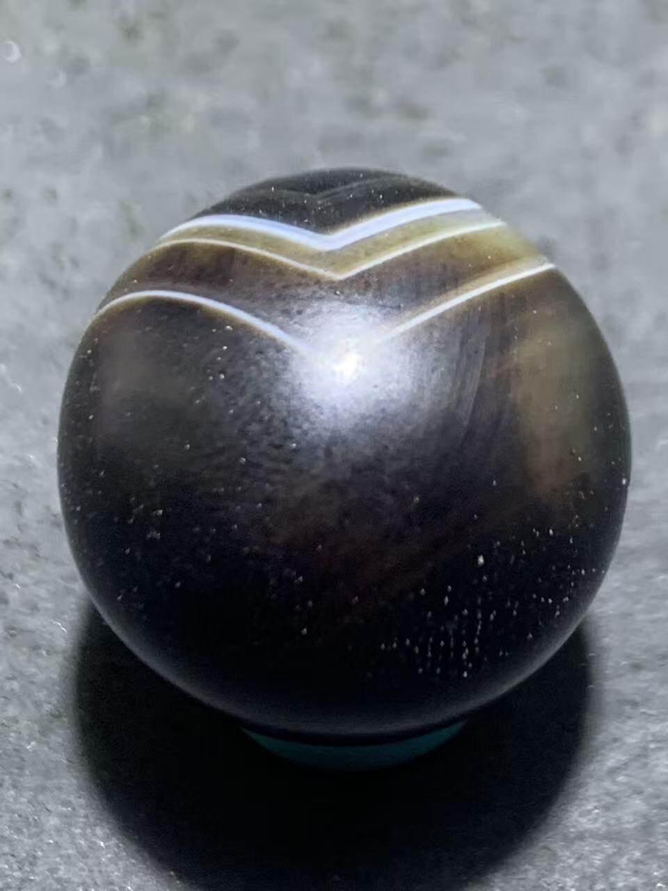 精品一线天眼药师玛瑙2.0随形圆珠一颗